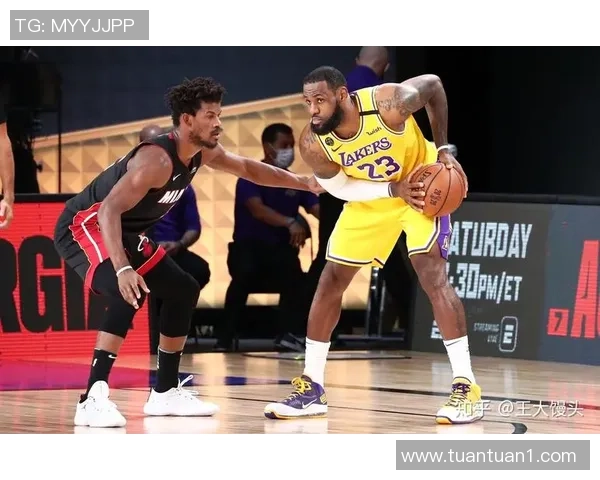 湖人热火总决赛第三场直播精彩对决全程回顾与分析